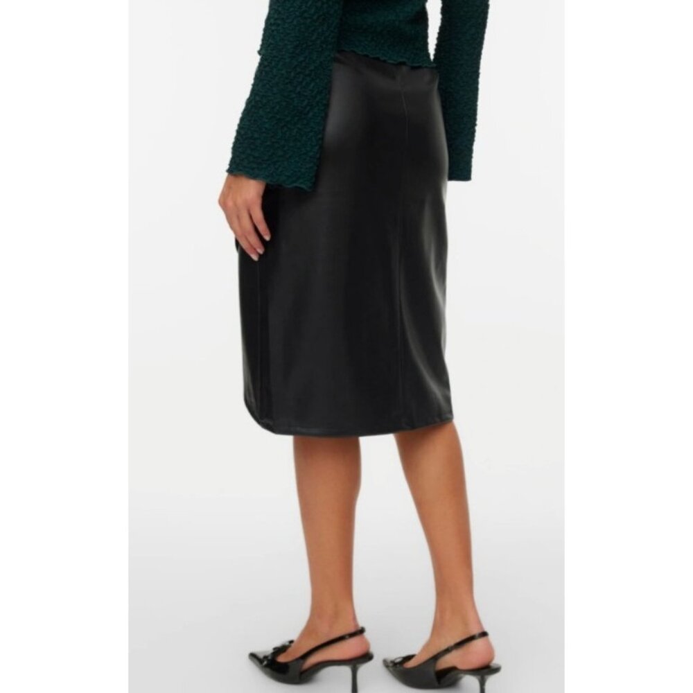 Sold - Picture 4 of 10